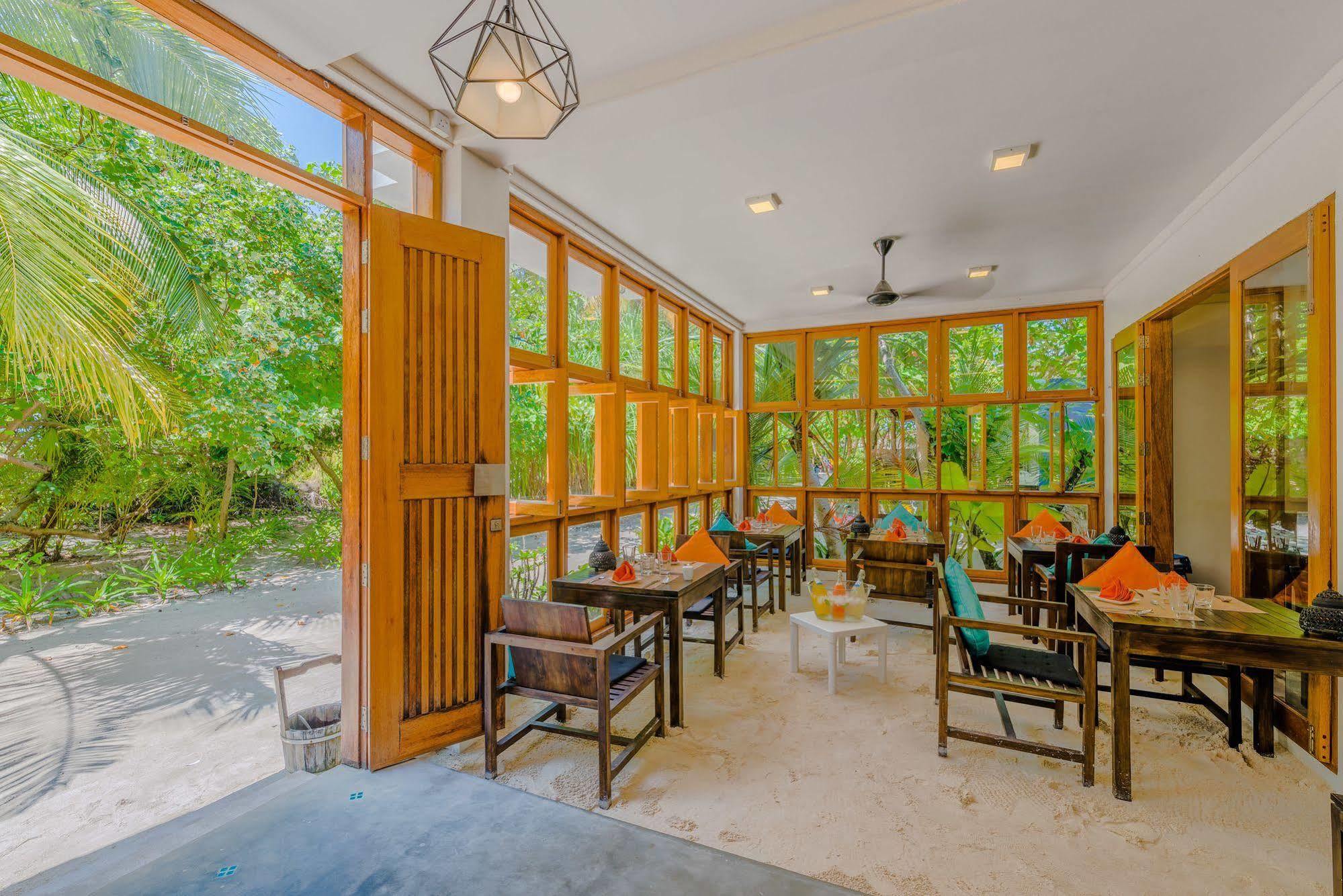 Boutique Beach All Inclusive Diving Hotel Dhigurah  Exterior foto