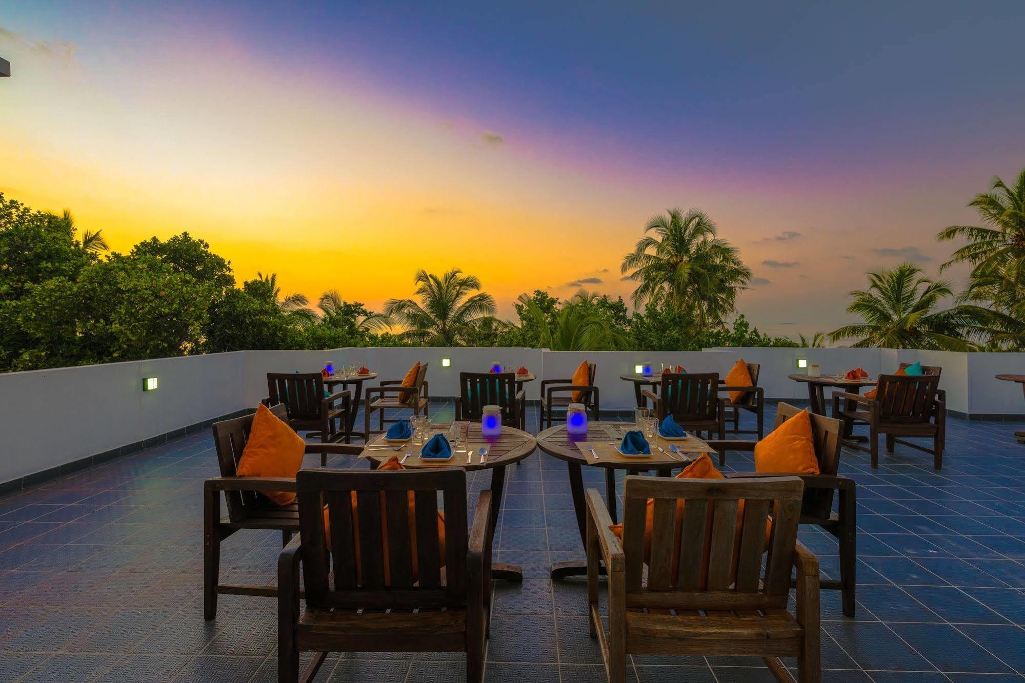 Boutique Beach All Inclusive Diving Hotel Dhigurah  Exterior foto